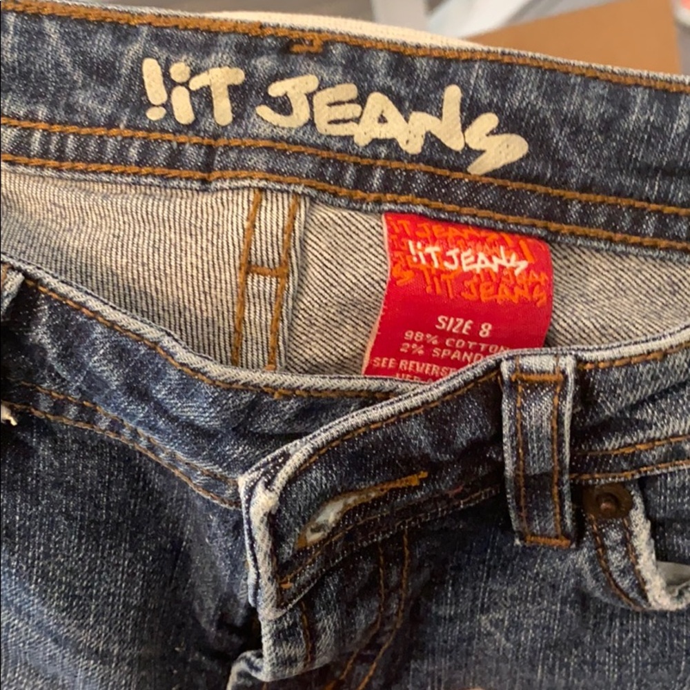 Jeans - Picture 2 of 3